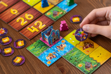 Second game image for Kingdomino The Lost Treasures Mini Expansion